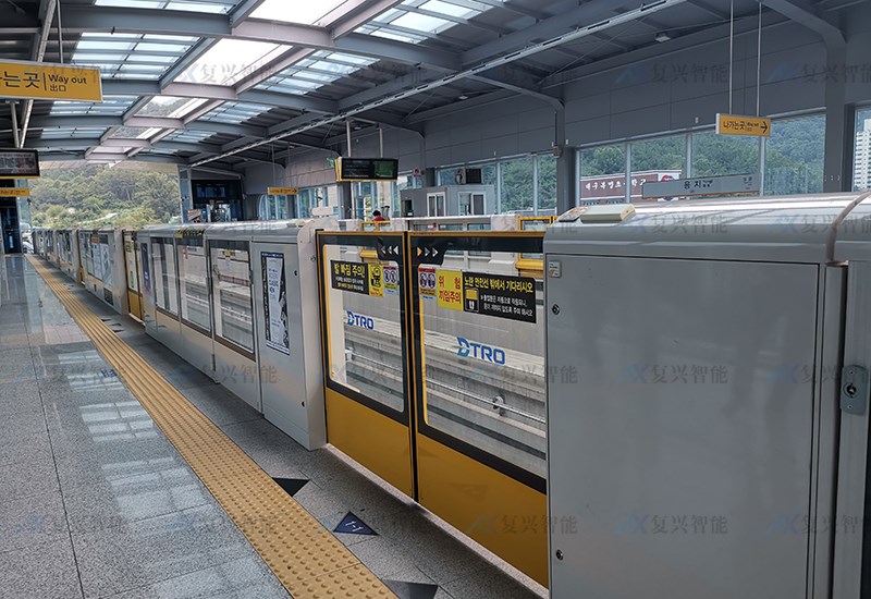 MODEL:XGX-BG003(G train Automatic Platform Gate)